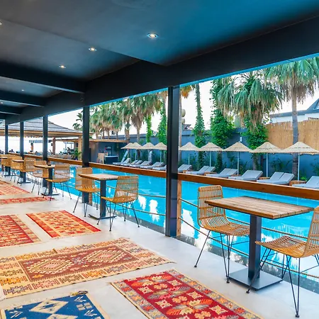 Апарт-готель Smartline Sunpark (adults Only)